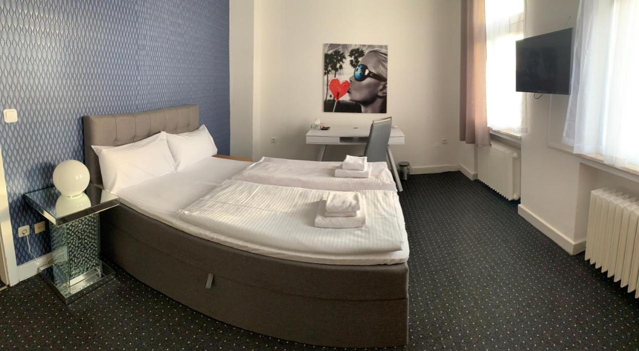 City Max Hotel Bochum Bagian luar foto